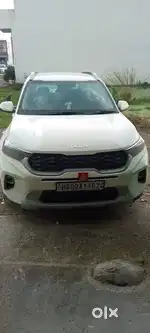 Kia Sonet 2023 Petrol 14000 in Km Driven