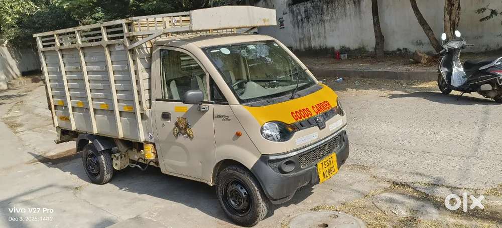 Mahindra Jeeto plus 22 Model