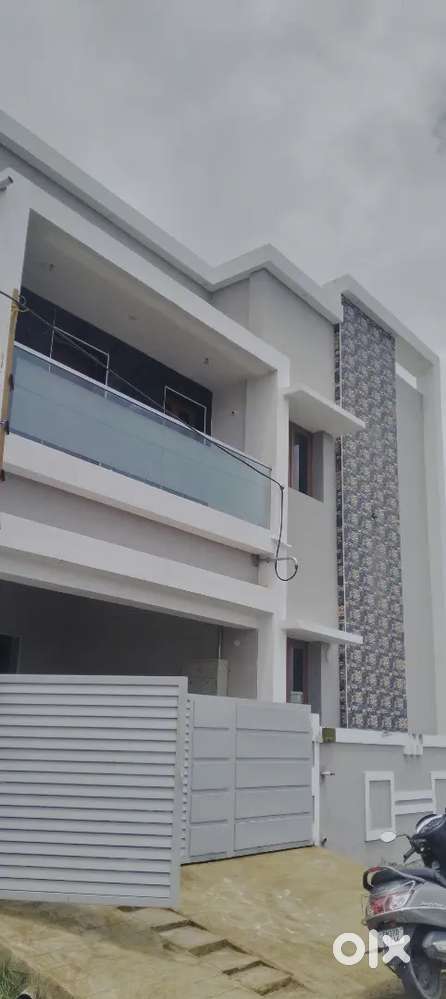 House for rent for bachelors Near Chil sez IT park