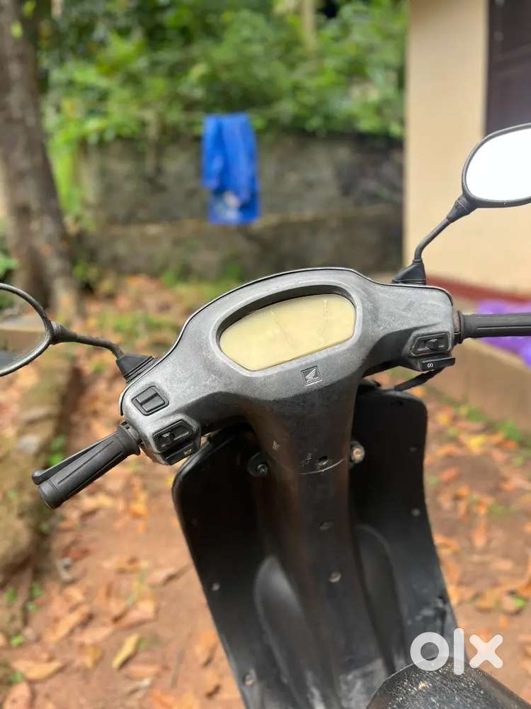 Activa 2005 model