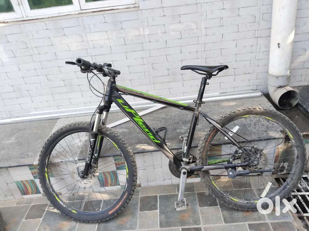 Brand new mountain bike ( call on WhatsApp)
