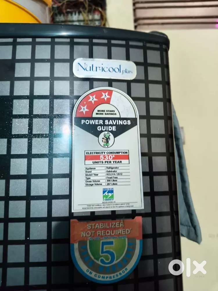 Double door kelvinator fridge