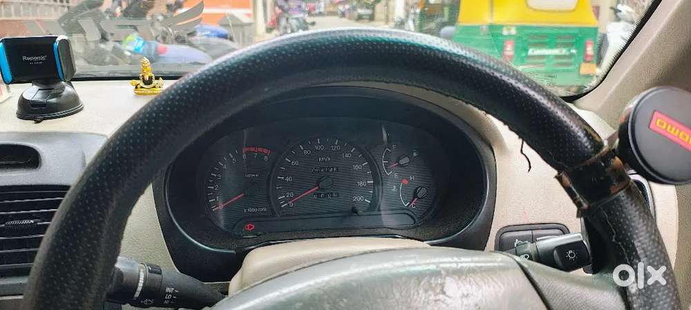 Hyundai Accent 1.5  Petrol engine