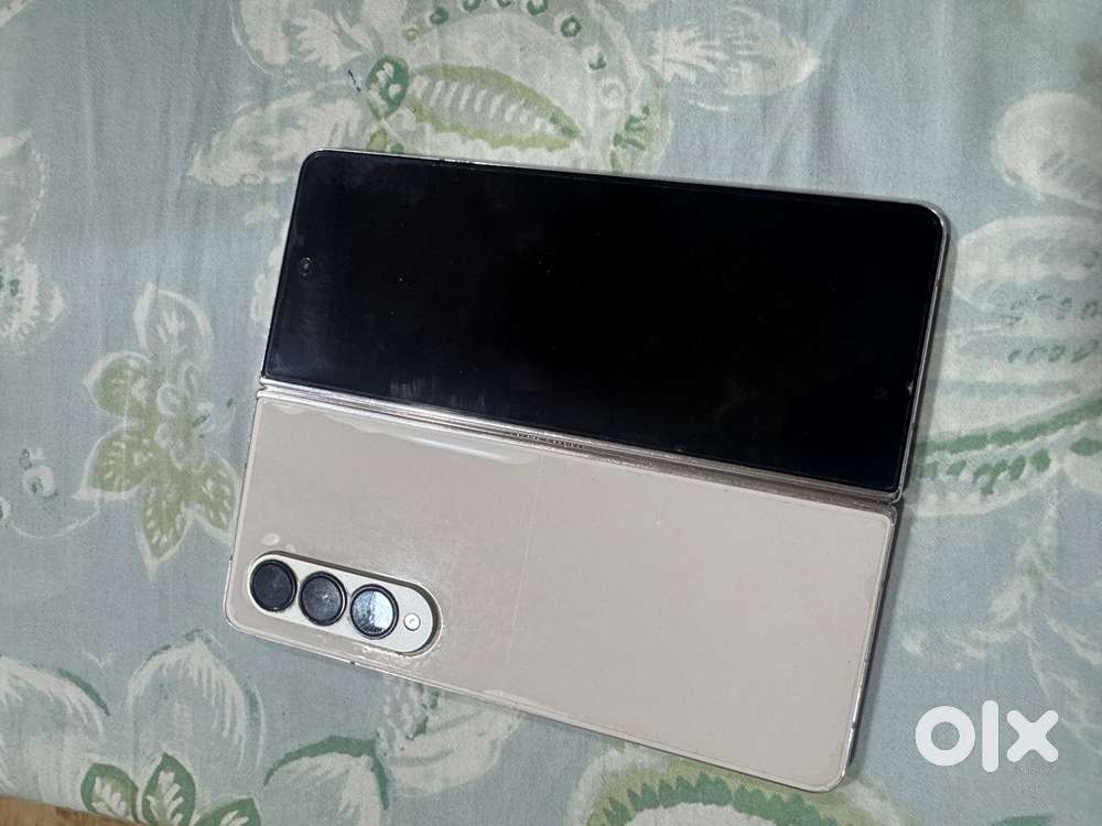 Samsung fold 4 just like new