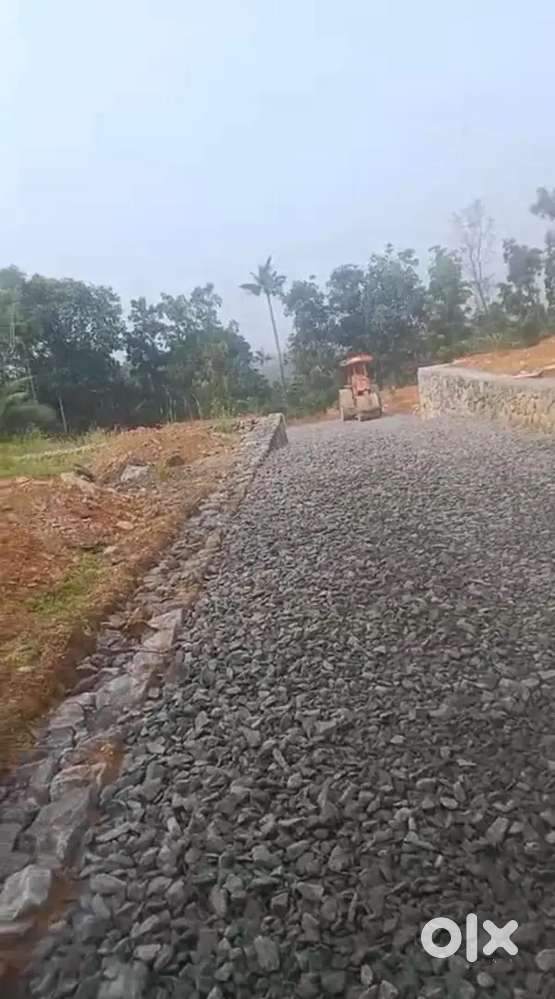 House plot at Onnukal