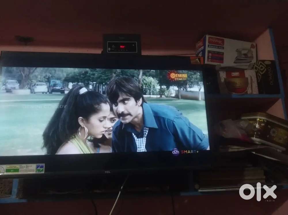 TCL 32 INCH
