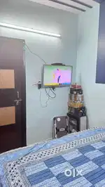 3bhk flat, car parking 75 gaj