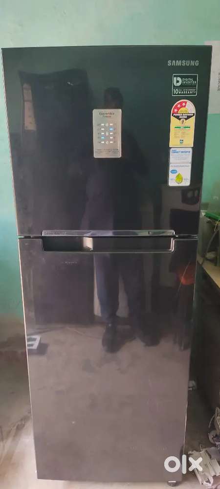 SAMSUNG fridge double door Good condition