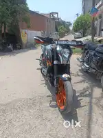 Ek daam mast bike hai