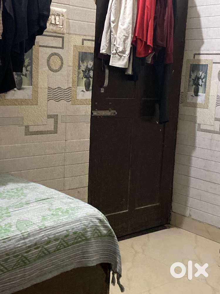 For Pg Indian nd Chinese nd desert aslo