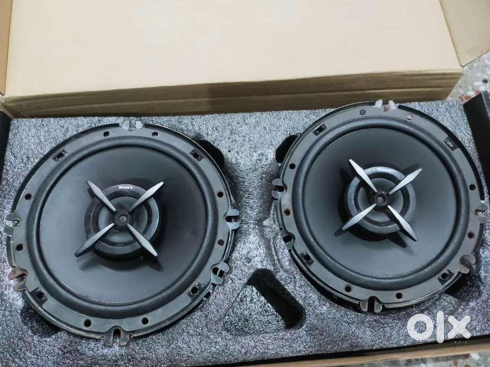 Car speaker