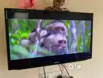 Samsung 32 inch LED TV  Exellent Condition