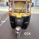 Bajaj CNG Compact rikshaw