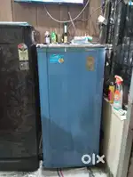 Main ek Samsung ka fridge bech raha hun