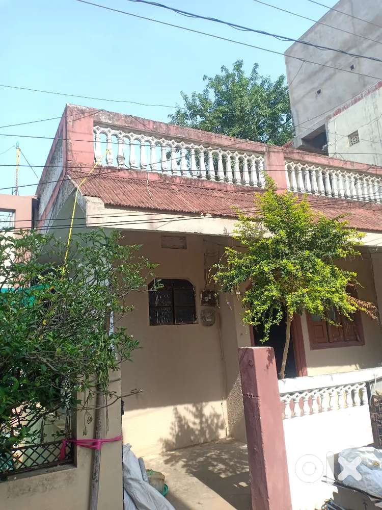 1BHK Independent House for rent with spacious room and balcony