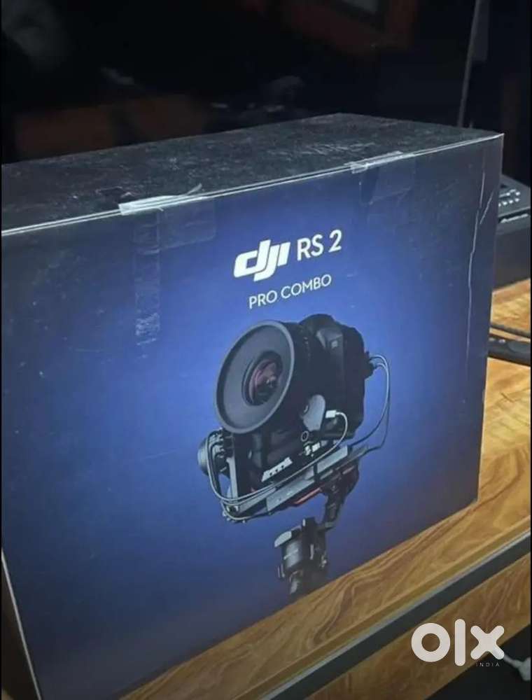 DJI RS2 PRO COMBO GIMBAL