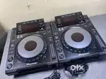 Like New - Pioneer CDJ-900 Pair