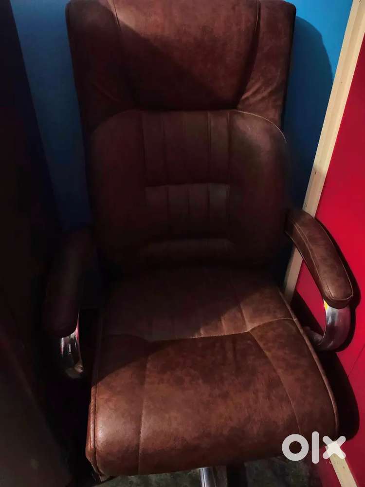 Boss office chair sale