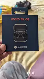 Motorola buds