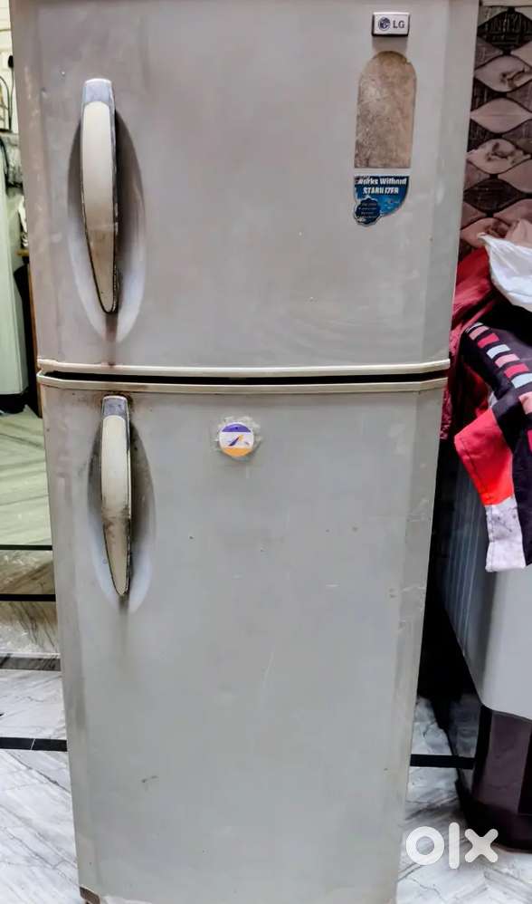 Double door, LG fridge