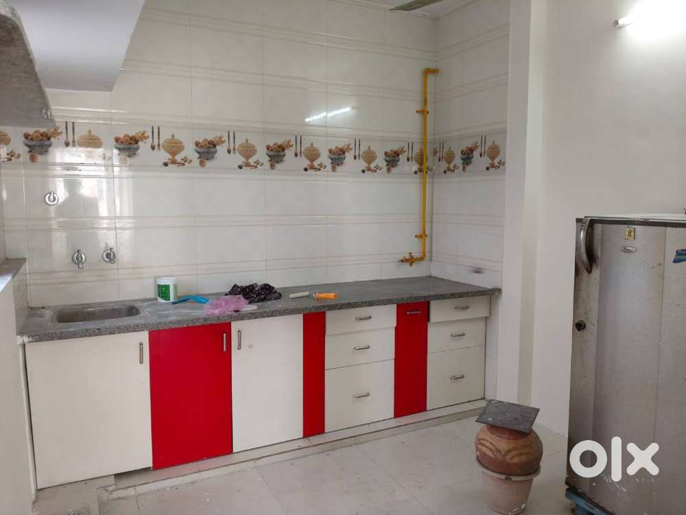 1BHK flat at ratri bazzar furnished for bachelors