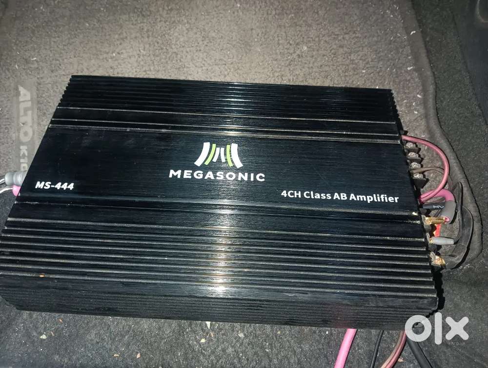 JBL BASSTUBE WITH 4 CHANNEL AMPLIFIER