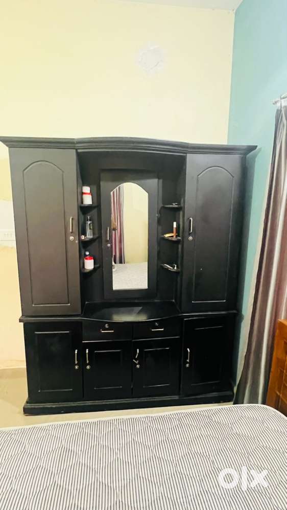 Wardrobe Almarah 2 Set