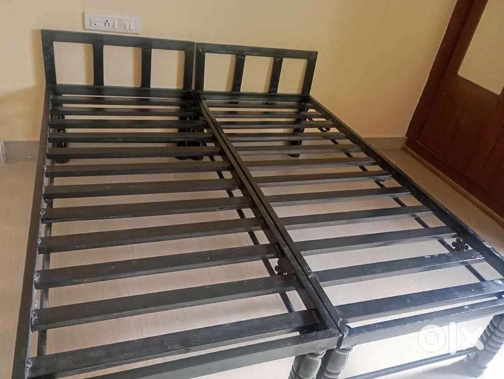 Iron cots for sale