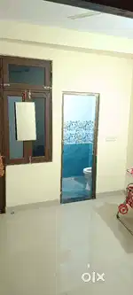 Wadhwani apartment chitness ki goth Madhoganj bade ke pass lashkar Gwl