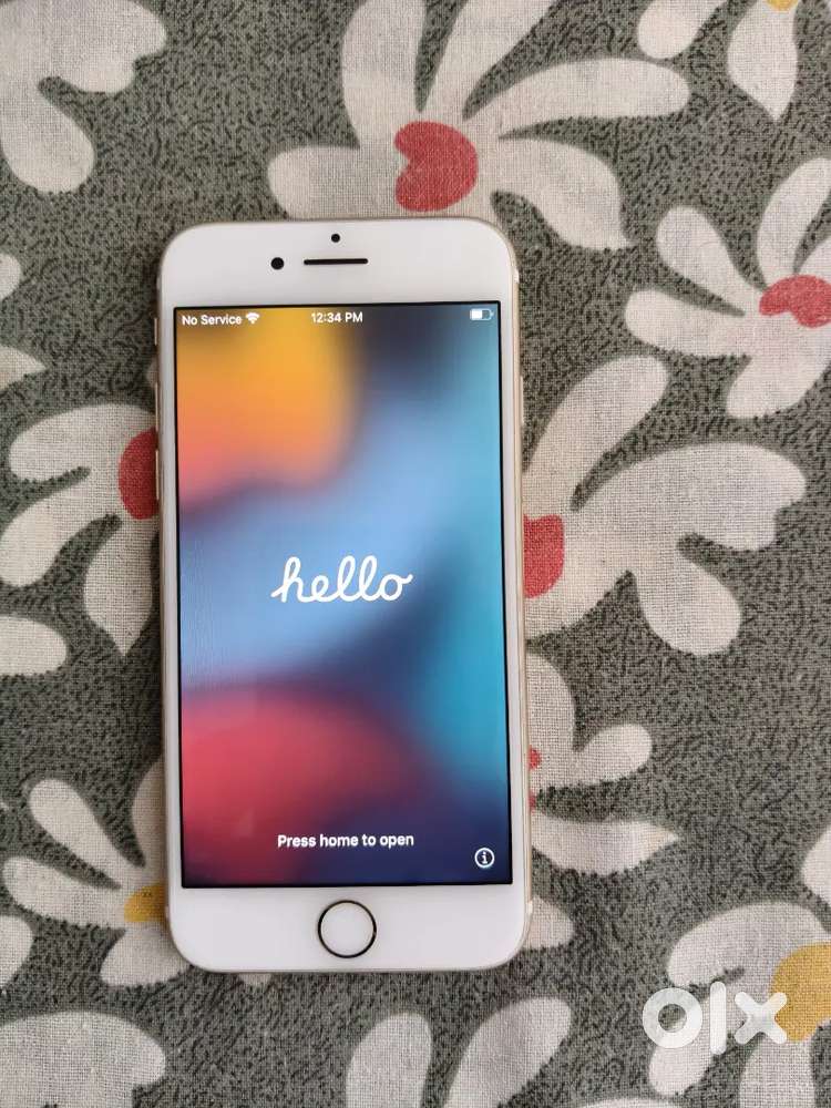 iPhone 7 32GB Rose Gold Locked Phone Mint Condition
