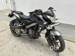 Bajaj pulsar NS 200 for sale