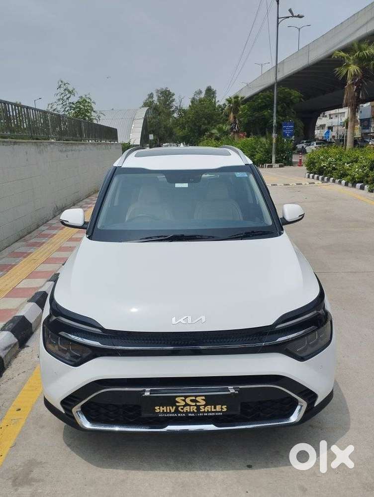 Kia Carens 1.4 Luxury Plus DCT 7 STR, 2022, Petrol