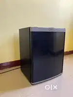 Domestic Minibar(Fridge), Capacity: 30 Litre