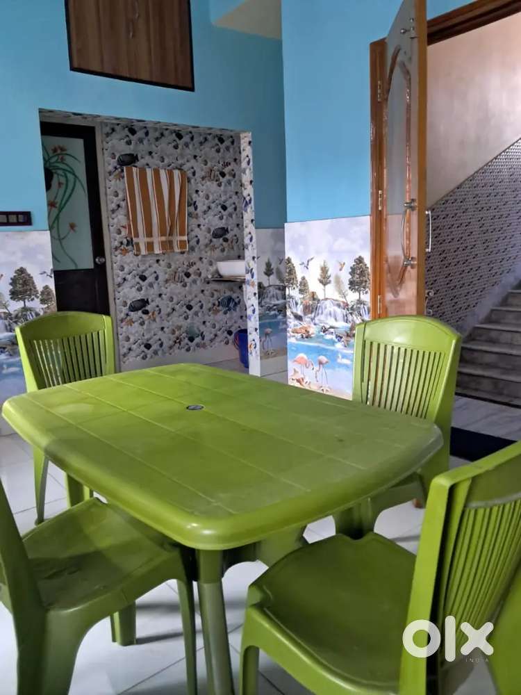 Dining table with 4 chairs