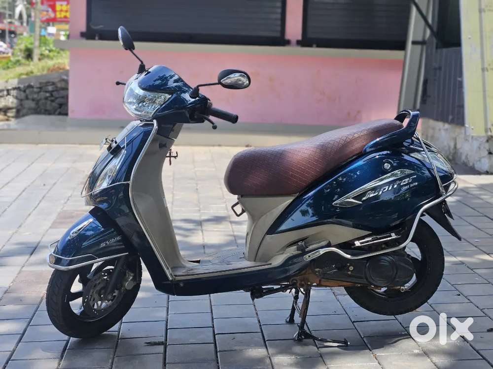 Tvs Jupiter grand [ 2019] disc alloy varient