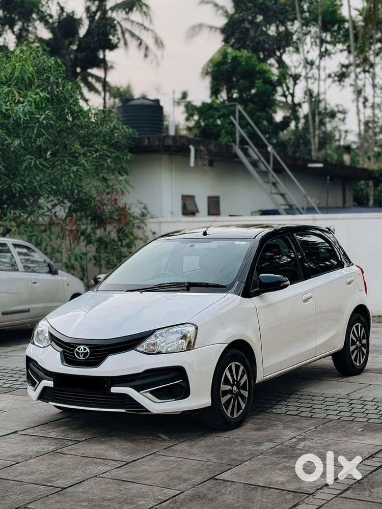 Toyota etios v for rent