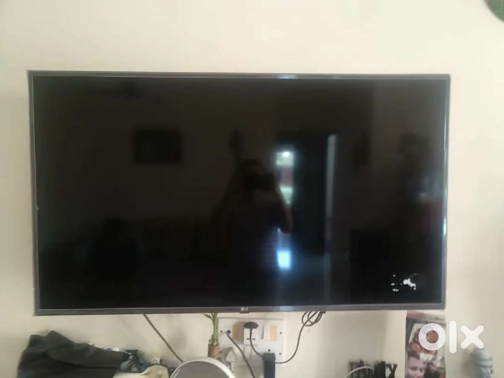 LG 50inch TV 5 year old
