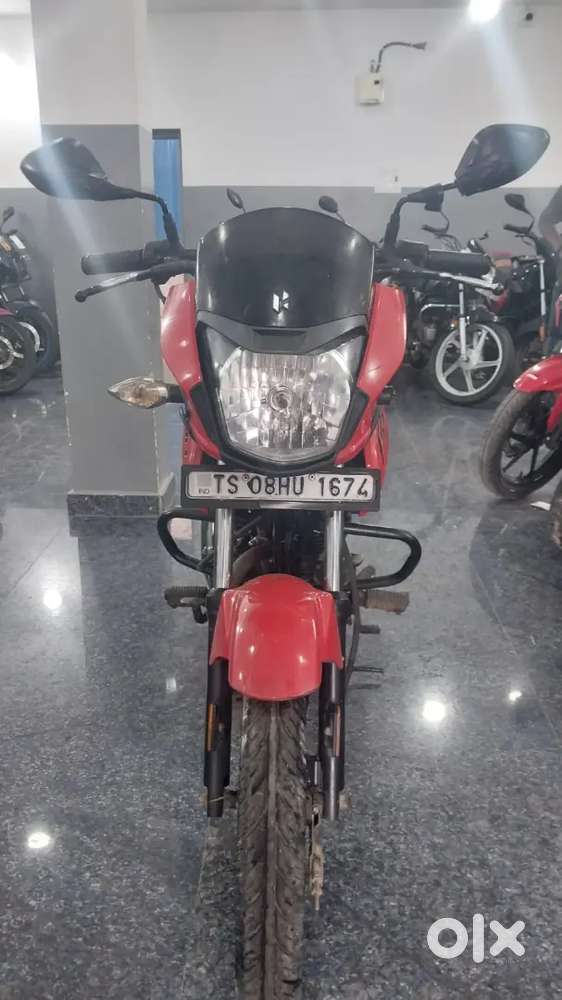 Hero Passion Pro 2021 model red color in exellent condition