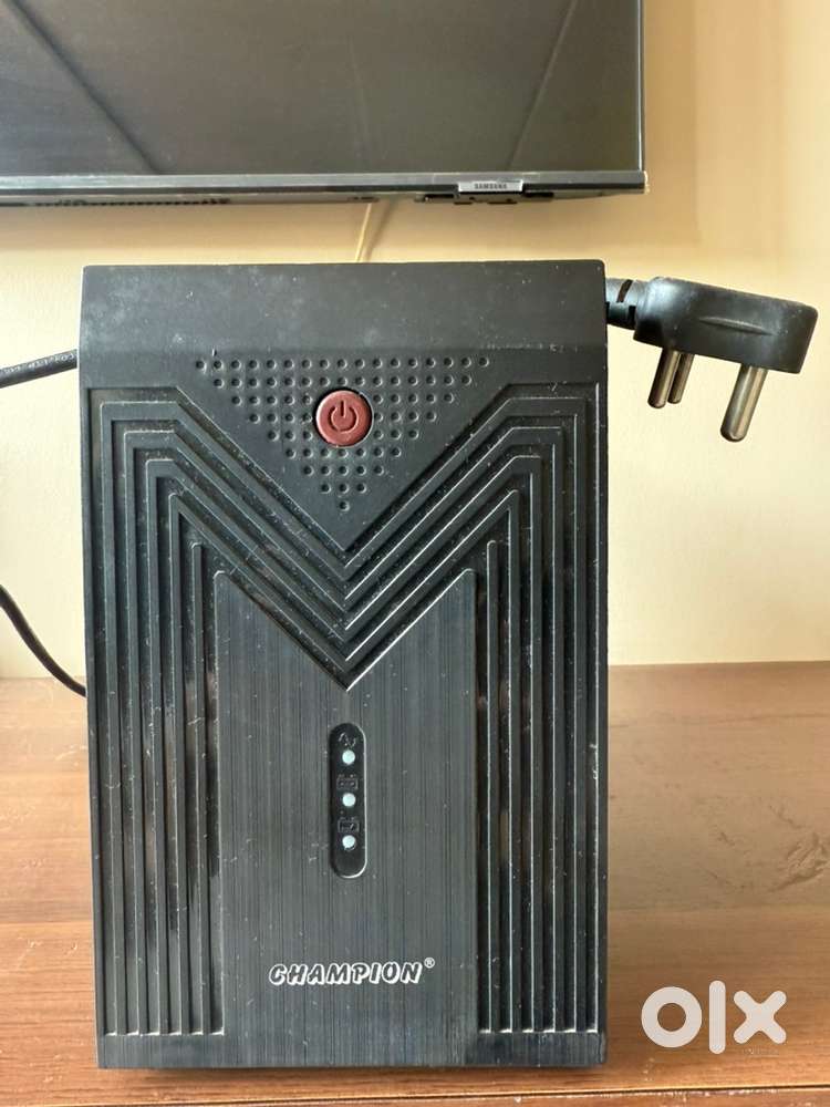 Champion UPS 1200VA (4 three pin sockets, need to change battery)