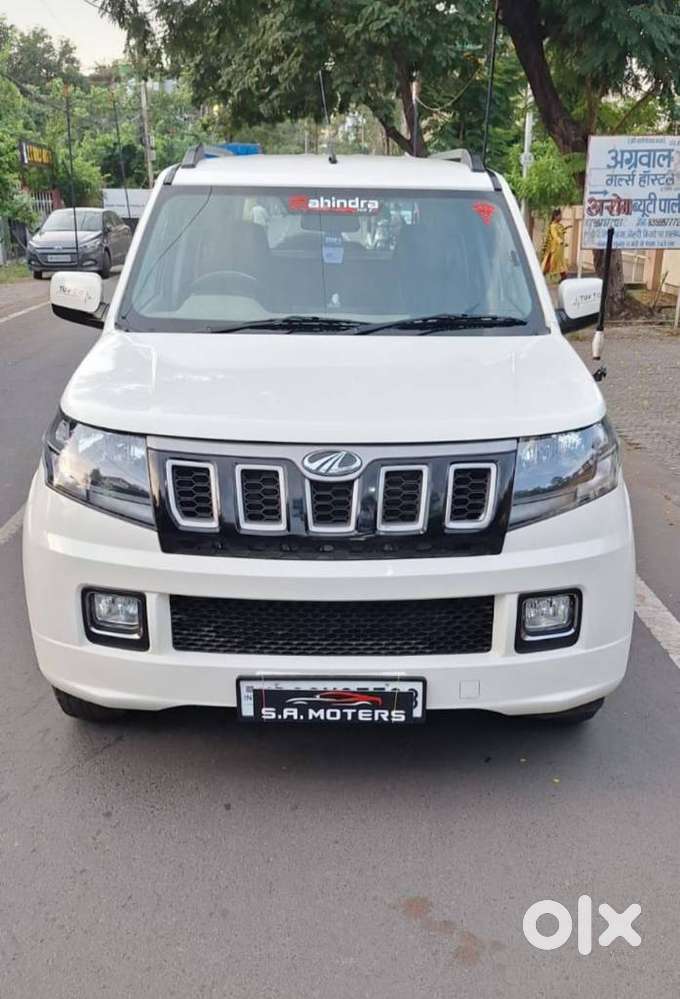 Mahindra TUV 300 T4 PLUS, 2019, Diesel