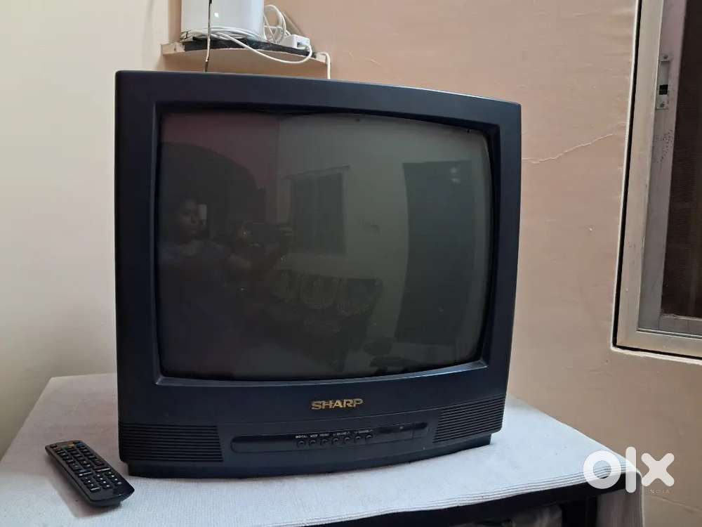Old TV SHARP - 51cm