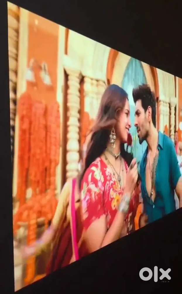 Acer P1500 Full Hdv1080P projector in Mint condition