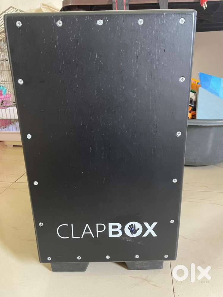 Clap box bass