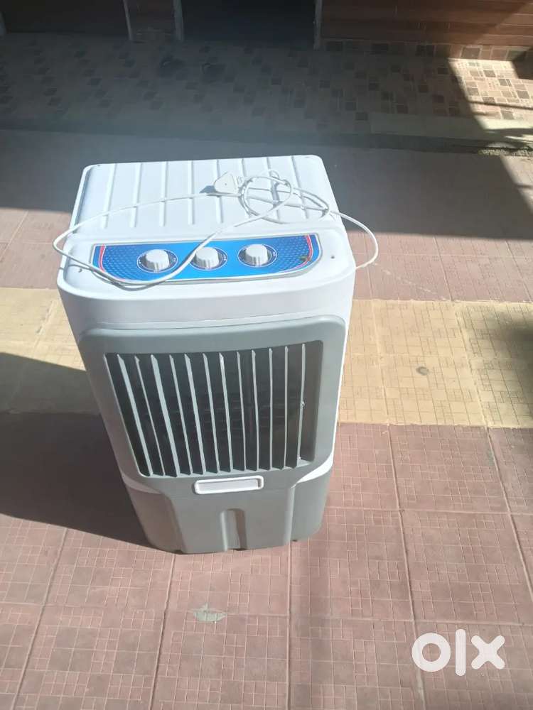 EVAPORATIVE AIR COOLER