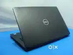 Selling my dell touchscreen 2 in 1 laptop / core i5 8th gen / 256 gb r