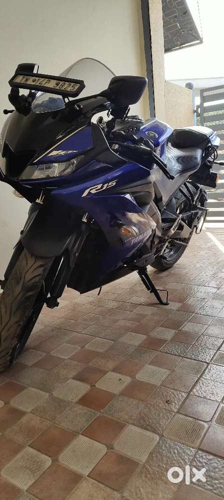 Yamaha R15 V3 (2018) - Excellent Condition with showroom Track.