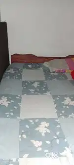 Only bachelor boy's allowed.job person only