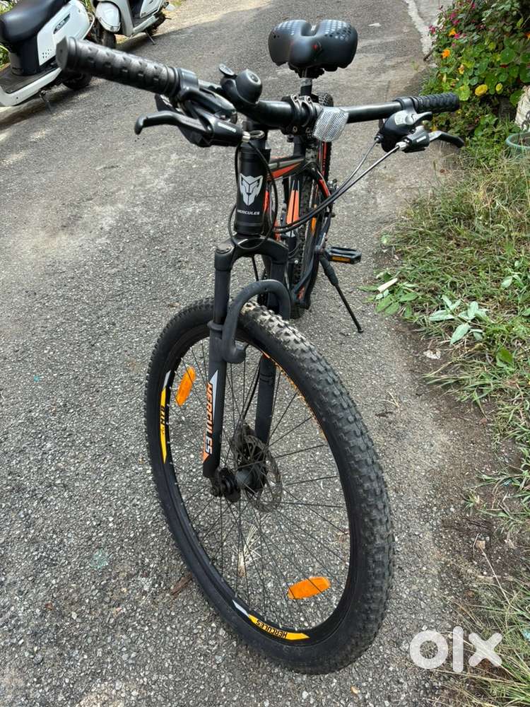 Top Gear A29 R1 with Shimano gear Mountain cycle