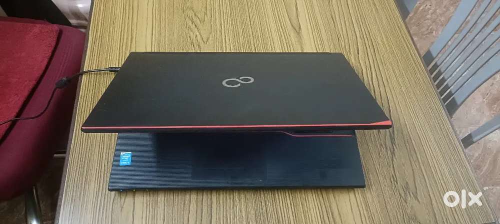 FIJUSTU LIFEBOOK A574/K COREI,5 4TH GEN LAPTOP