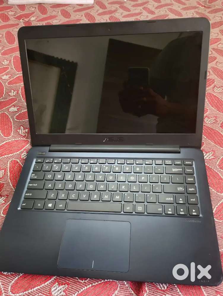 ASUS LAPTOP (urgent sale karna hai)